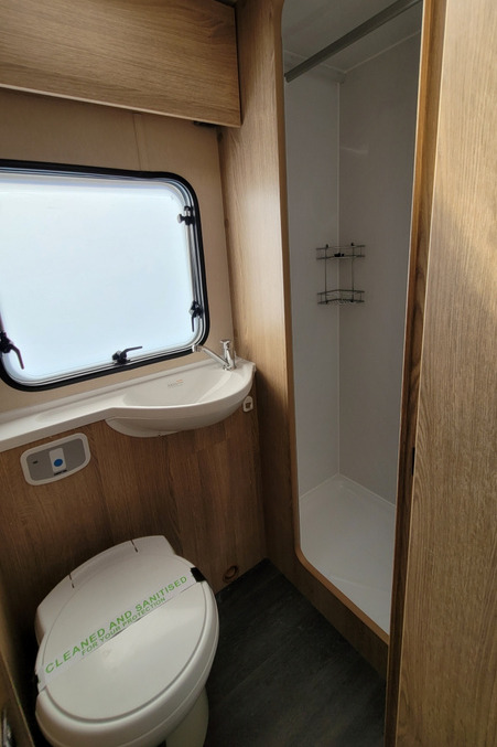 2BFD78A 24 Autotrail Imala736GHiLine WJ23XNH