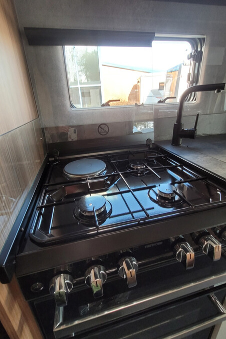 2BA1112 22 Autotrail Imala736G SMC21447