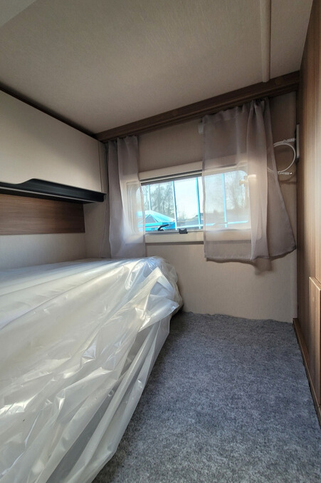 2BA1112 30 Autotrail Imala736G SMC21447