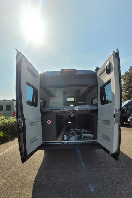 76B33A 05 Adria TwinSports640SLB TMC32893