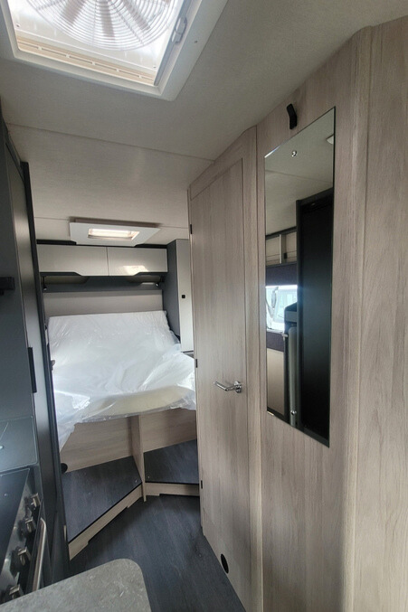 776AEA 25 Autotrail F74 DSD76812