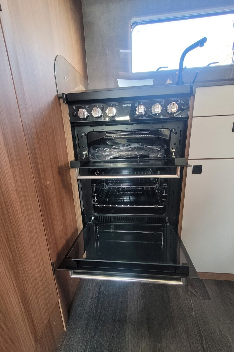 24256F2 21 Autotrail Imala615 SMB90537