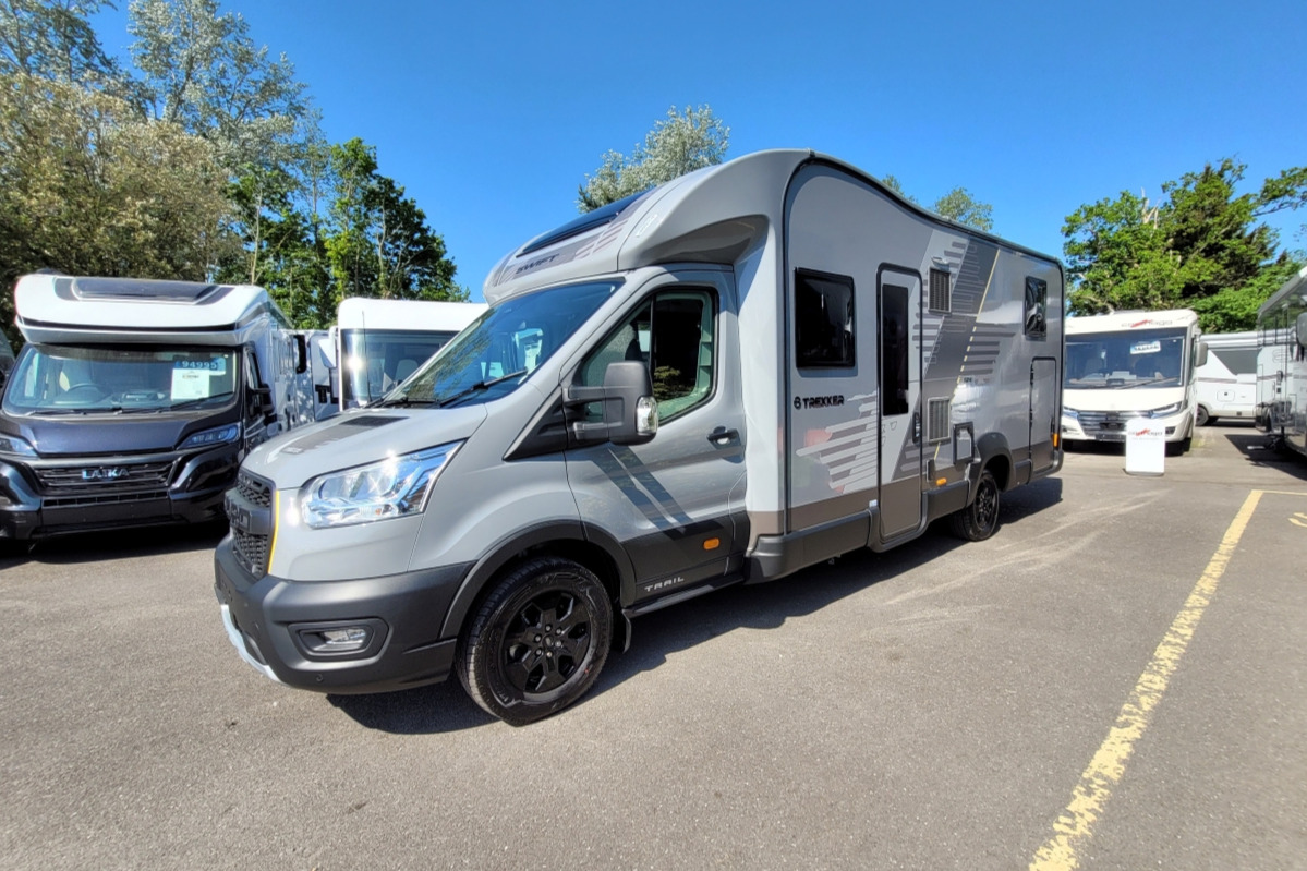 75D3A6 06 Swift Trekker584 RDSE83606