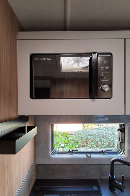 2BA1112 25 Autotrail Imala736G SMC21447