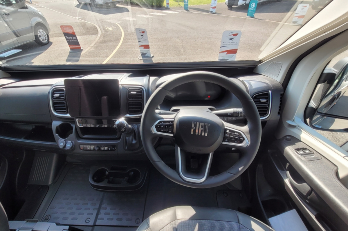 76B33A 09 Adria TwinSports640SLB TMC32893