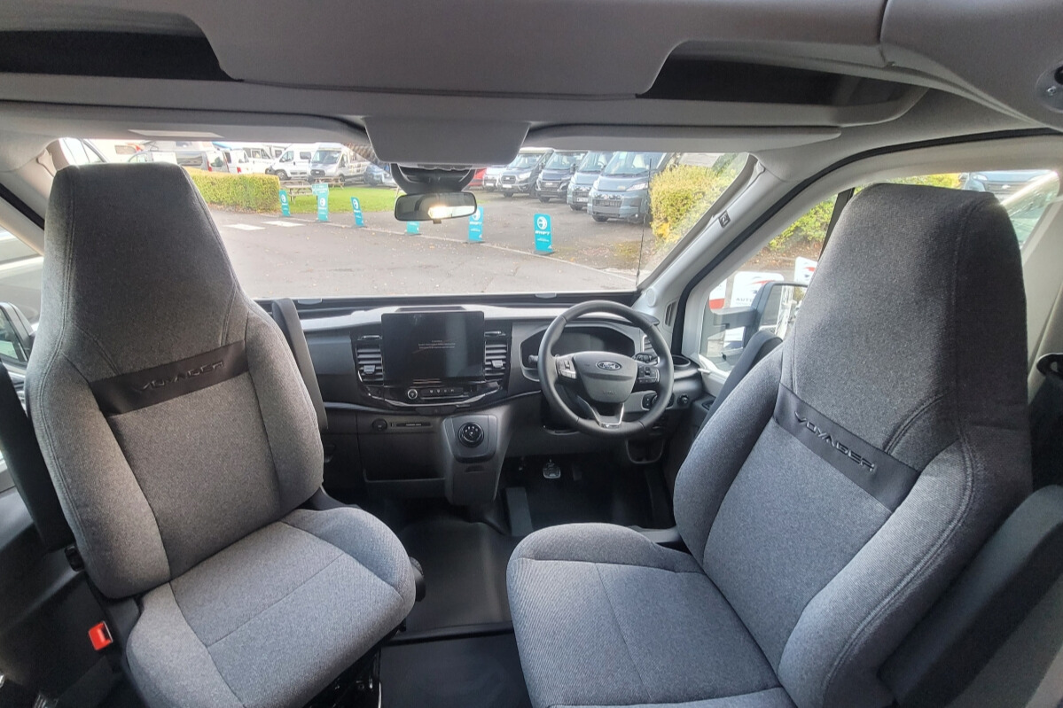 75D3F2 11 Swift Voyager584 SG39870