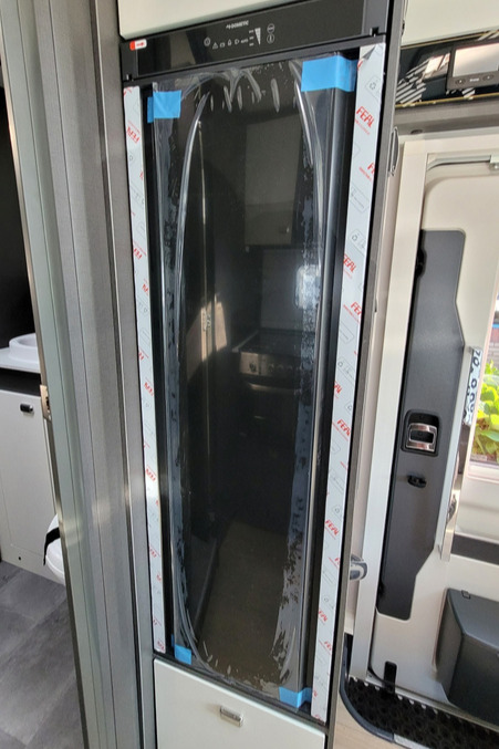 75D3A6 21 Swift Trekker584 RDSE83606