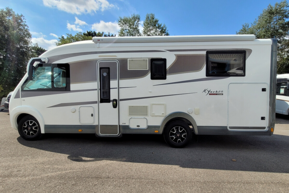 75B142 04 Mobilvetta KYacht85 PE68FPC