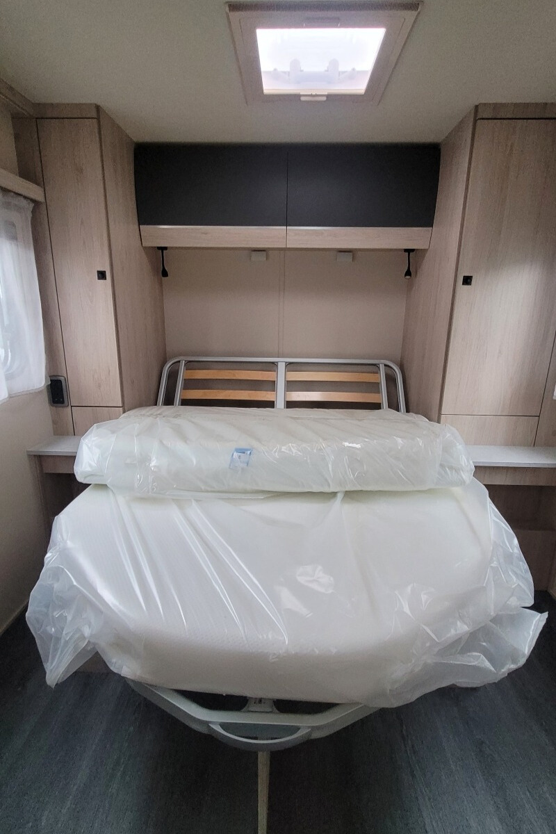 2B0846A 25 Autotrail ExpeditionC71 SMC15779