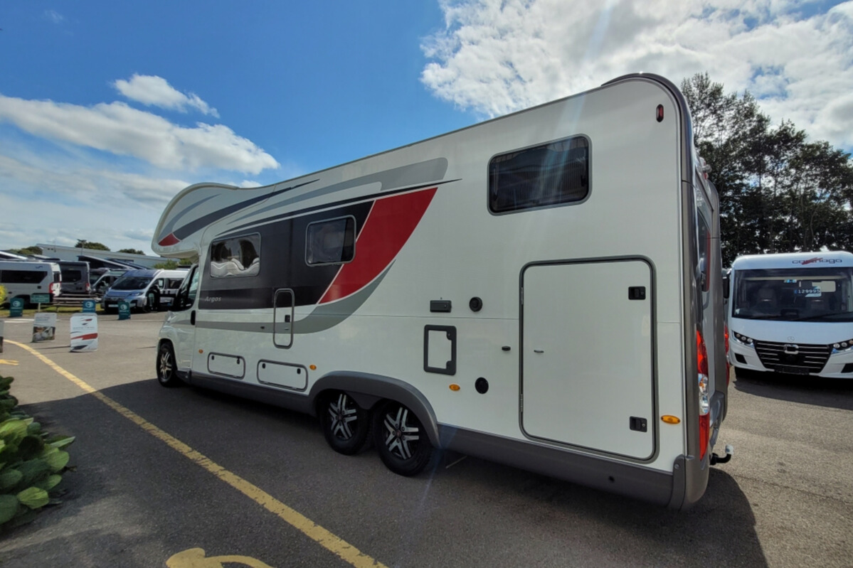 75BB22 04 Burstner ArgosA747 2G VX17CZP