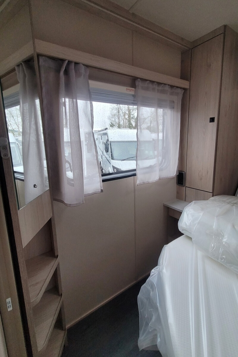 2B0846A 26 Autotrail ExpeditionC71 SMC15779
