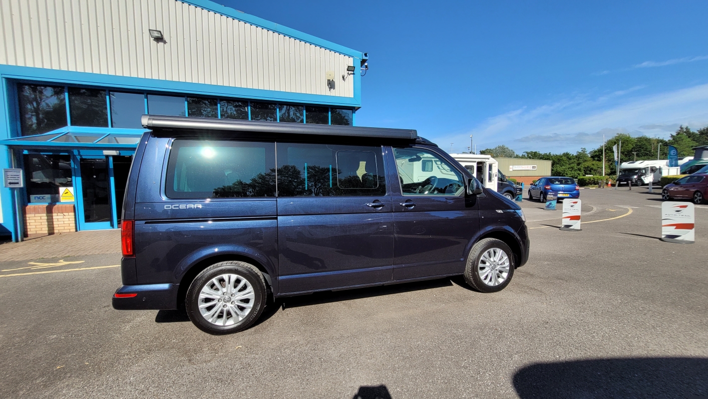 783D3E 03 Volkswagen CaliforniaOcean WG74GBX