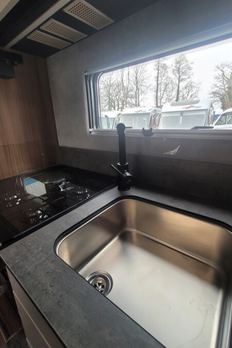 2B0849E 19 Autotrail Imala615 SMC11410