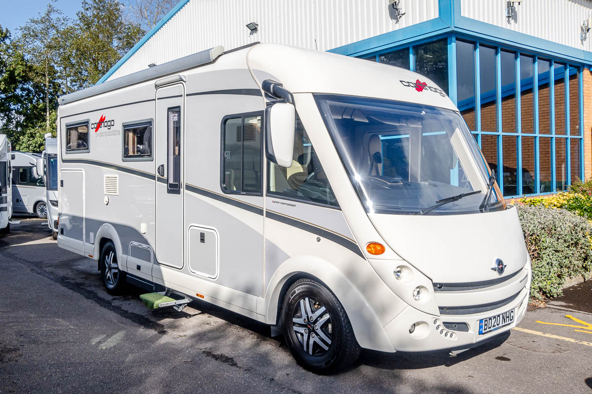 72518E 01 2020 Carthago Compactlinei143 BD20NHG