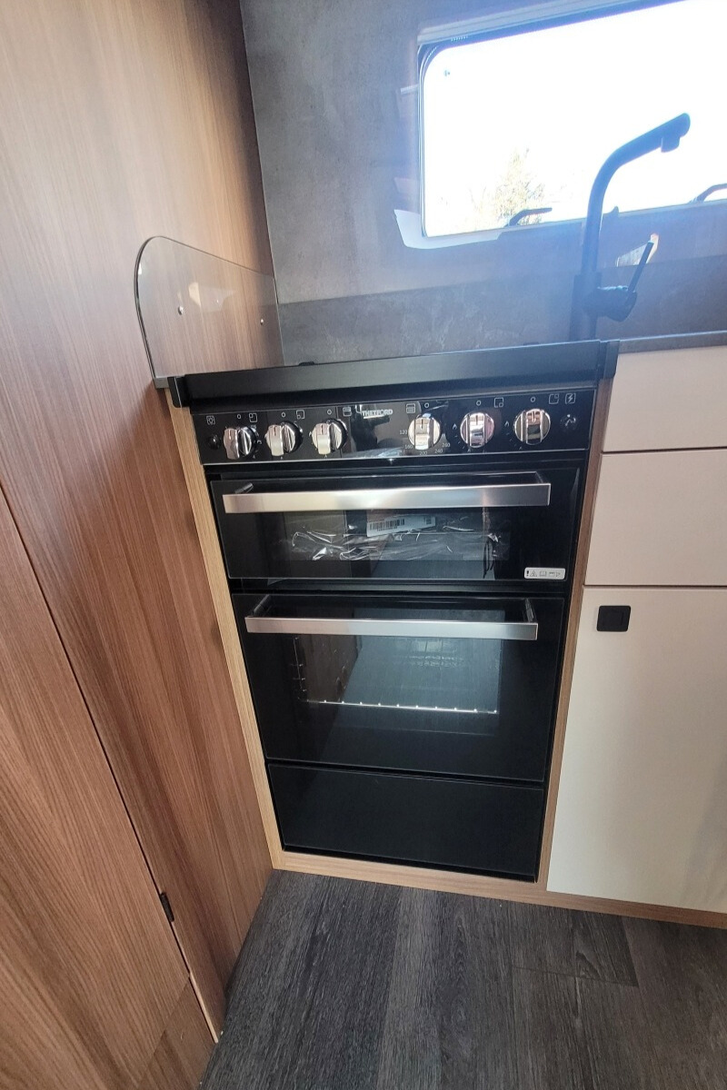 24256F2 20 Autotrail Imala615 SMB90537