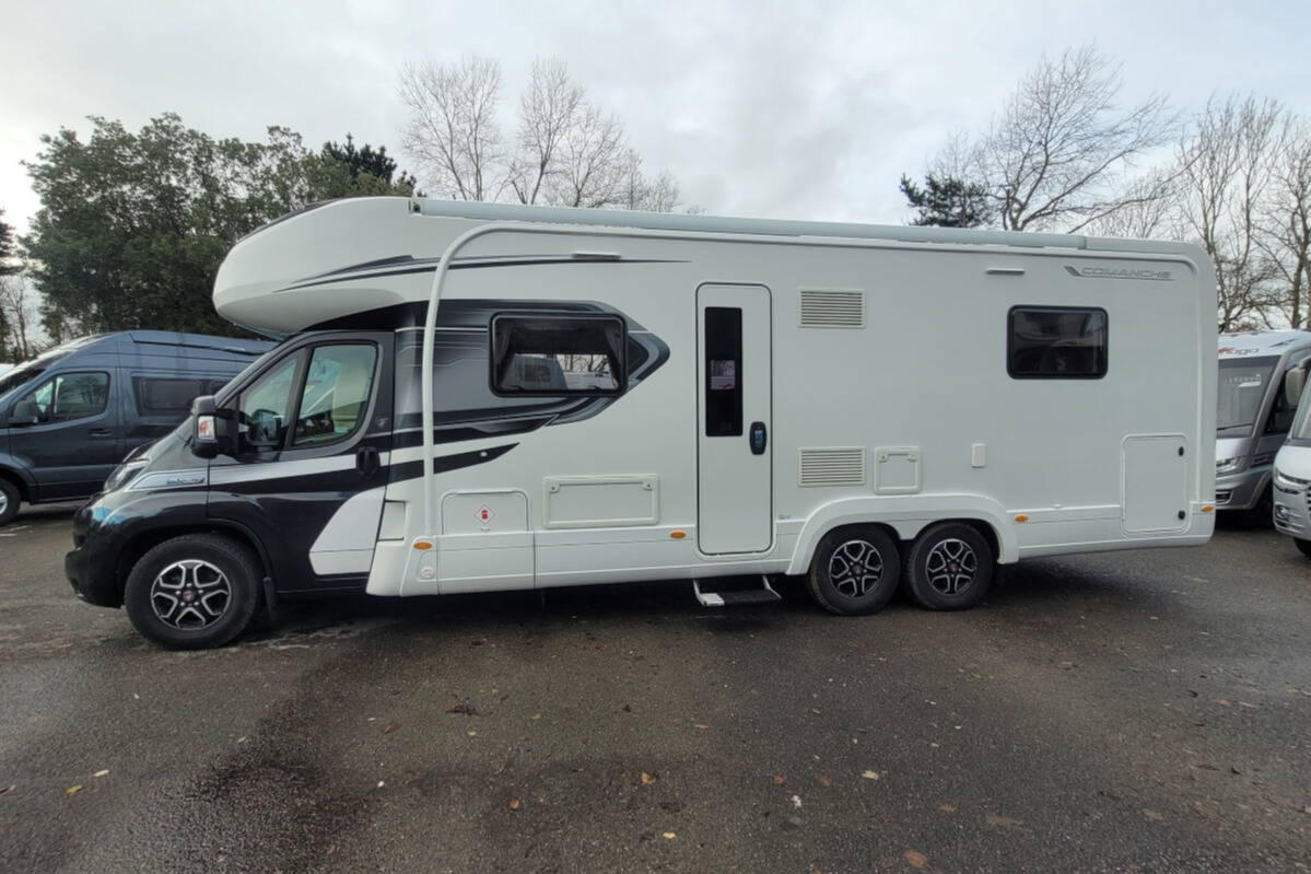 771366 06 Autotrail Comanche CL21TZW