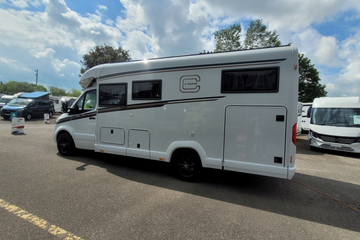 75D92E 05 Carthago C1Tourer T147RBLEK TN375868