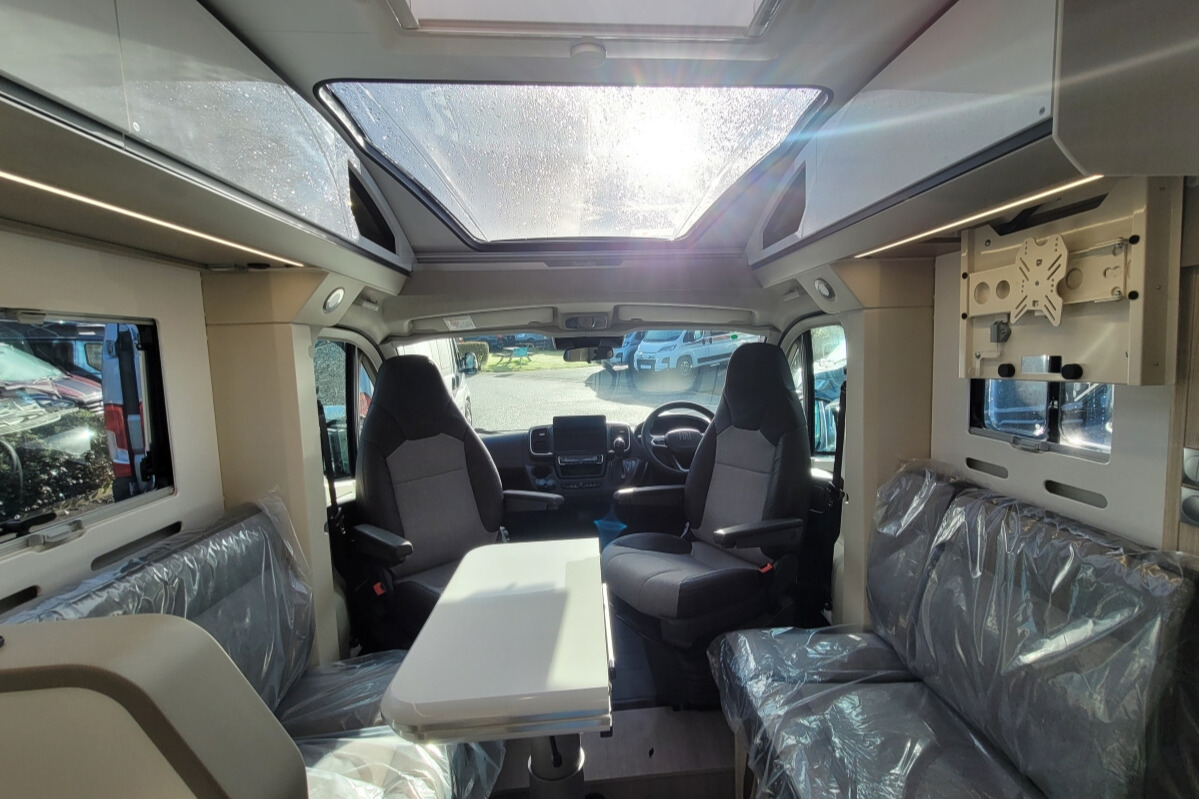 769CD2 16 Adria CompactSupremeDL SMC15818