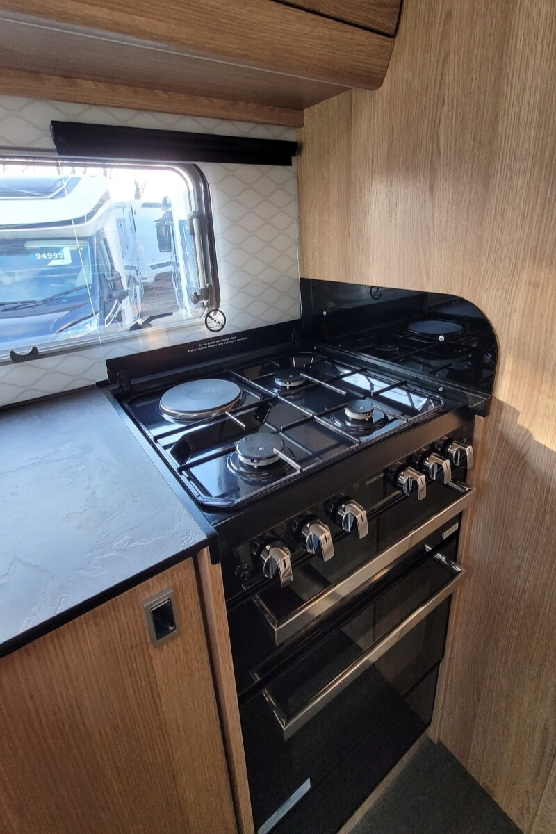 2A1F352 20 Autotrail Comanche WG25MFP