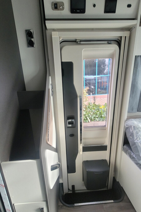75D3DA 16 Swift Voyager540 RDSC43666