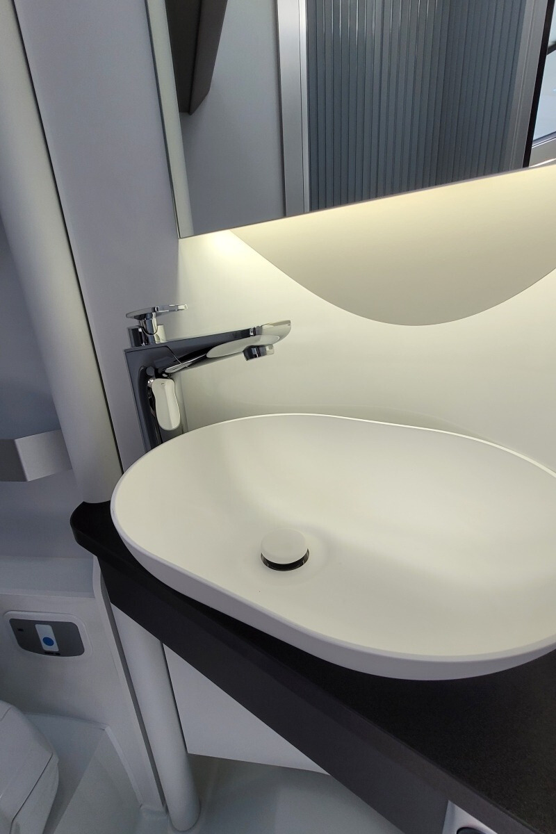769CD2 31 Adria CompactSupremeDL SMC15818