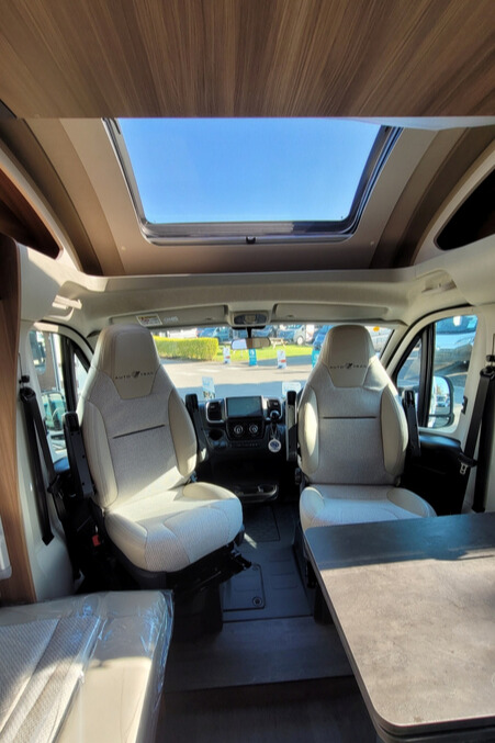 29617D2 09 Autotrail Imala730 SMC19027
