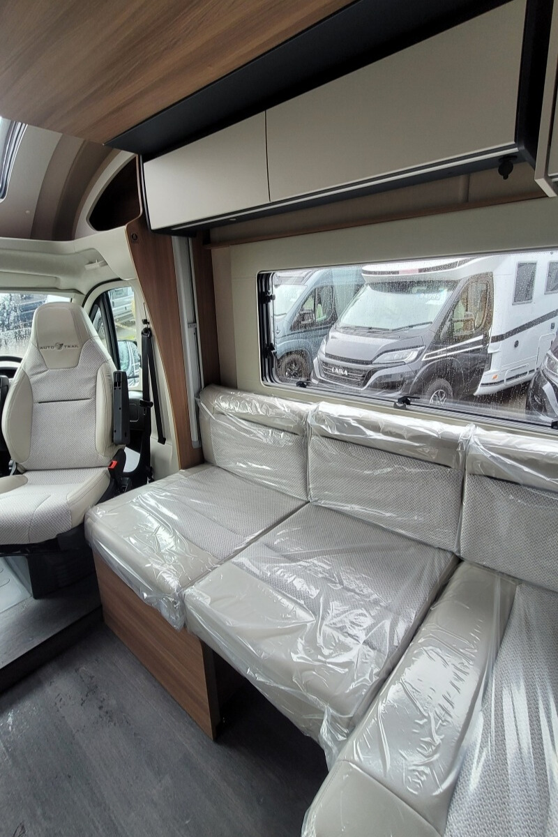 2931126 13 Autotrail Imala736 SMC16154