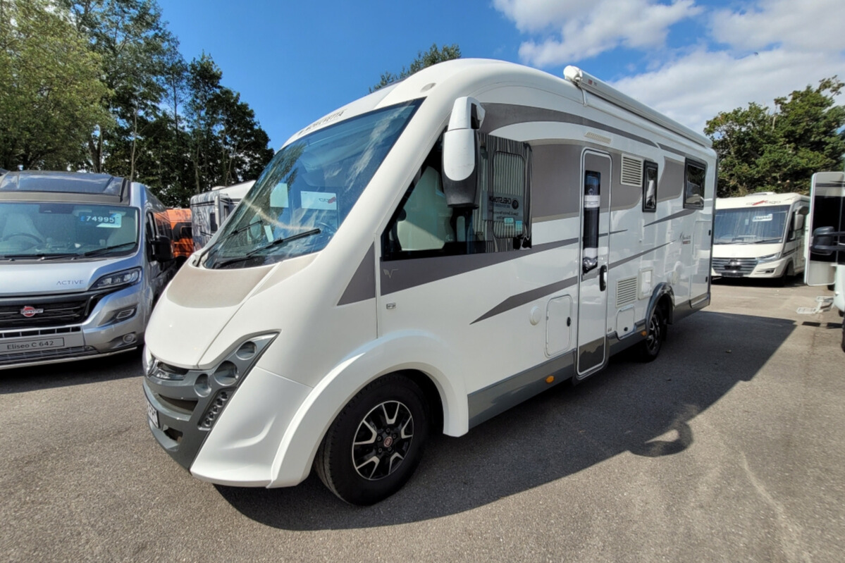 75B142 05 Mobilvetta KYacht85 PE68FPC