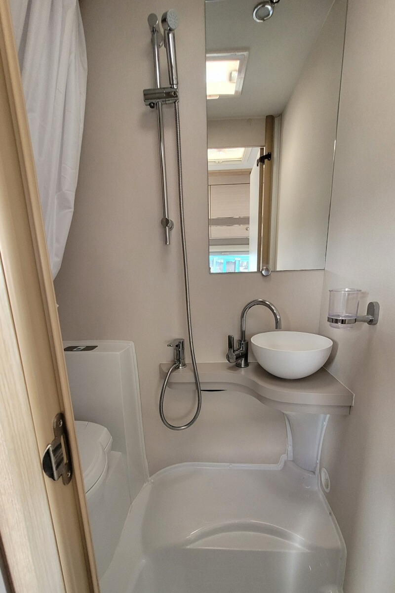75FFB6 31 Elddis Evolution196 FX68XAF