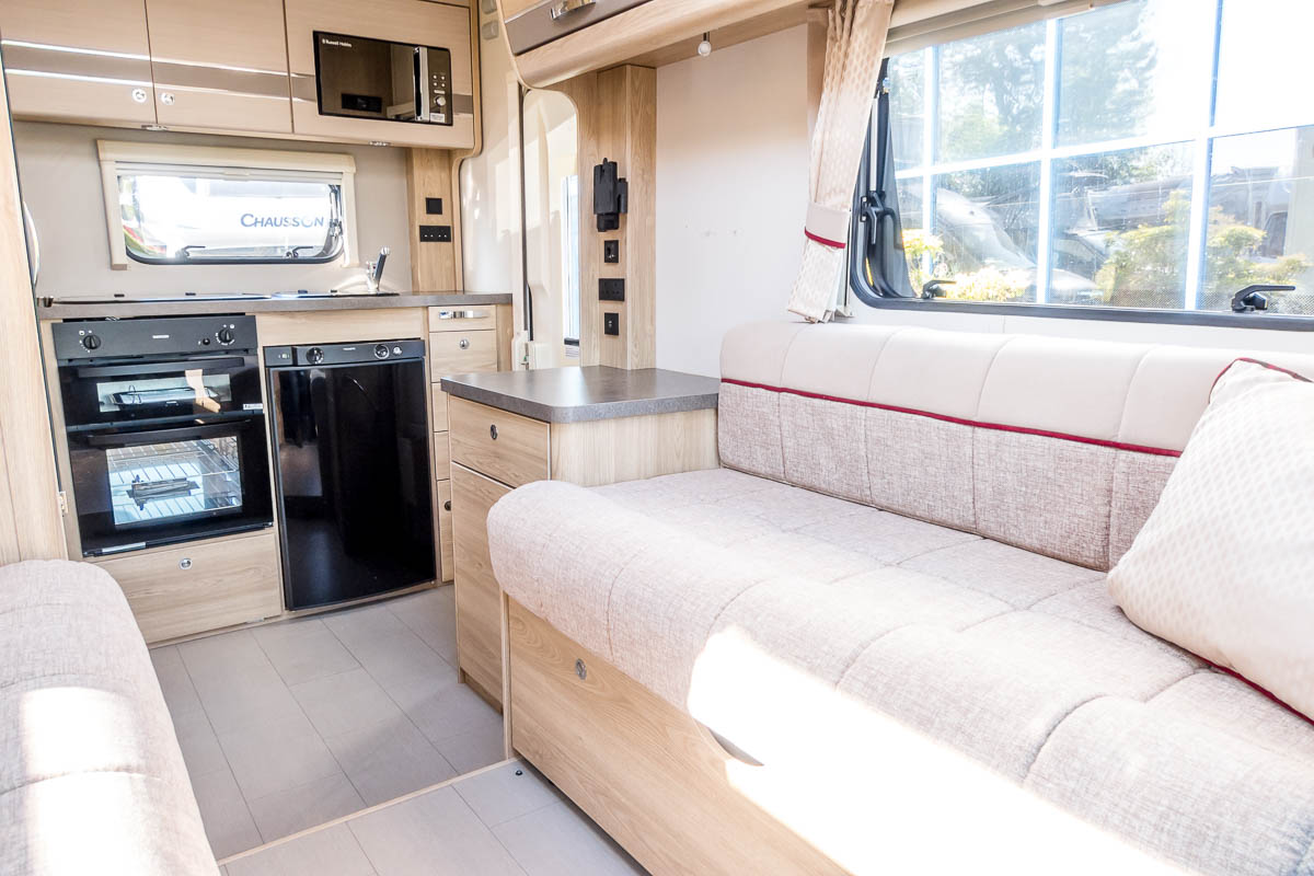 73F436 13 2019 Elddis Majestic115 PO69EHL