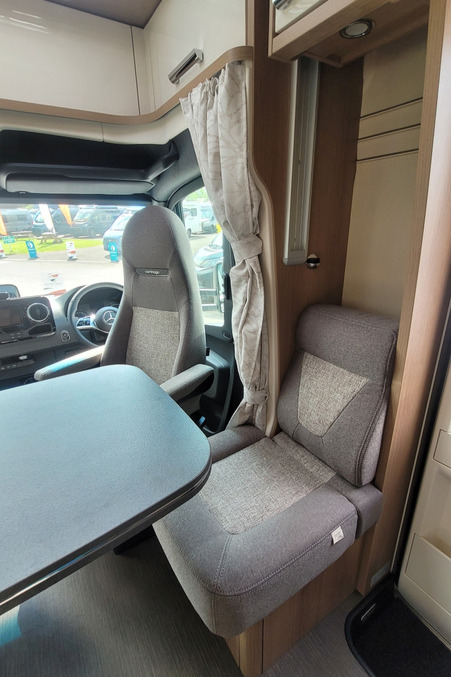 75D92E 11 Carthago C1Tourer T147RBLEK TN375868