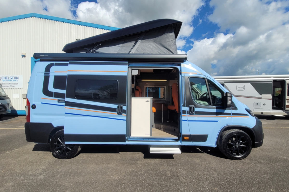 2689E7E 04 Laika KosmoSupremo AzzurroCapri SMC29527