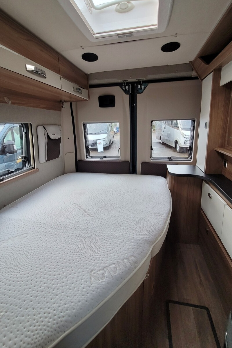 76C31A 24 Swift Select164 WJ23XSX