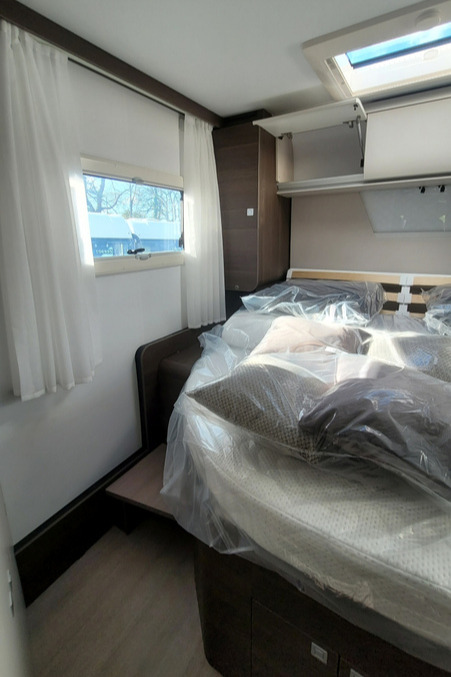 76B3CA 22 Adria CoralSupreme670DC TMC48864