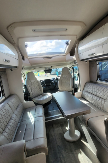 77579A 13 Swift Kontiki794 WD24VBC