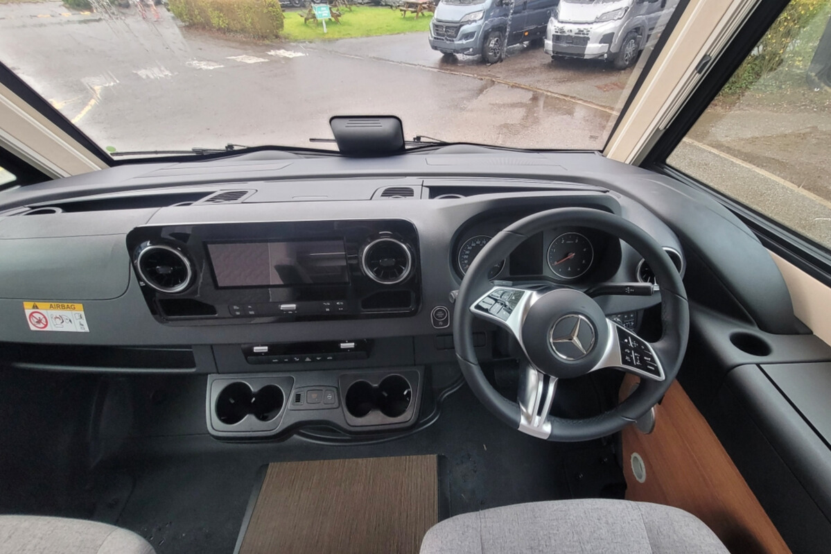 75D936 07 Carthago C2TourerI141KBLE TN365117