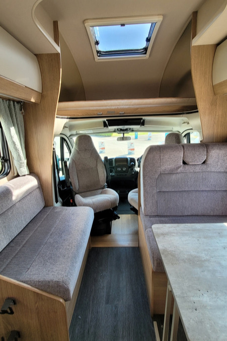 2BFD78A 09 Autotrail Imala736GHiLine WJ23XNH