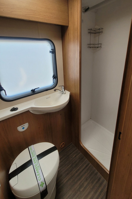 2C3988A 25 Autotrail TributeT736G WJ19TXN