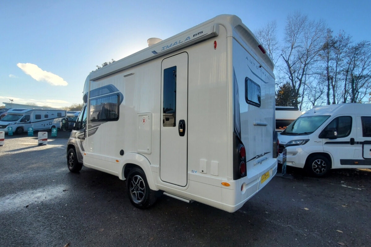 24256F2 06 Autotrail Imala615 SMB90537