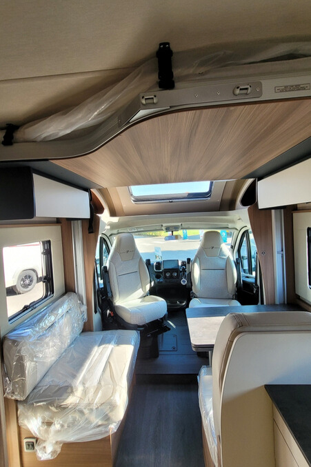 29617D2 13 Autotrail Imala730 SMC19027