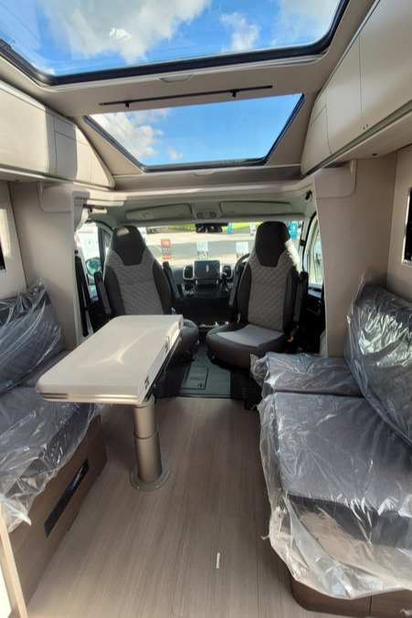 76B3CA 13 Adria CoralSupreme670DC TMC48864