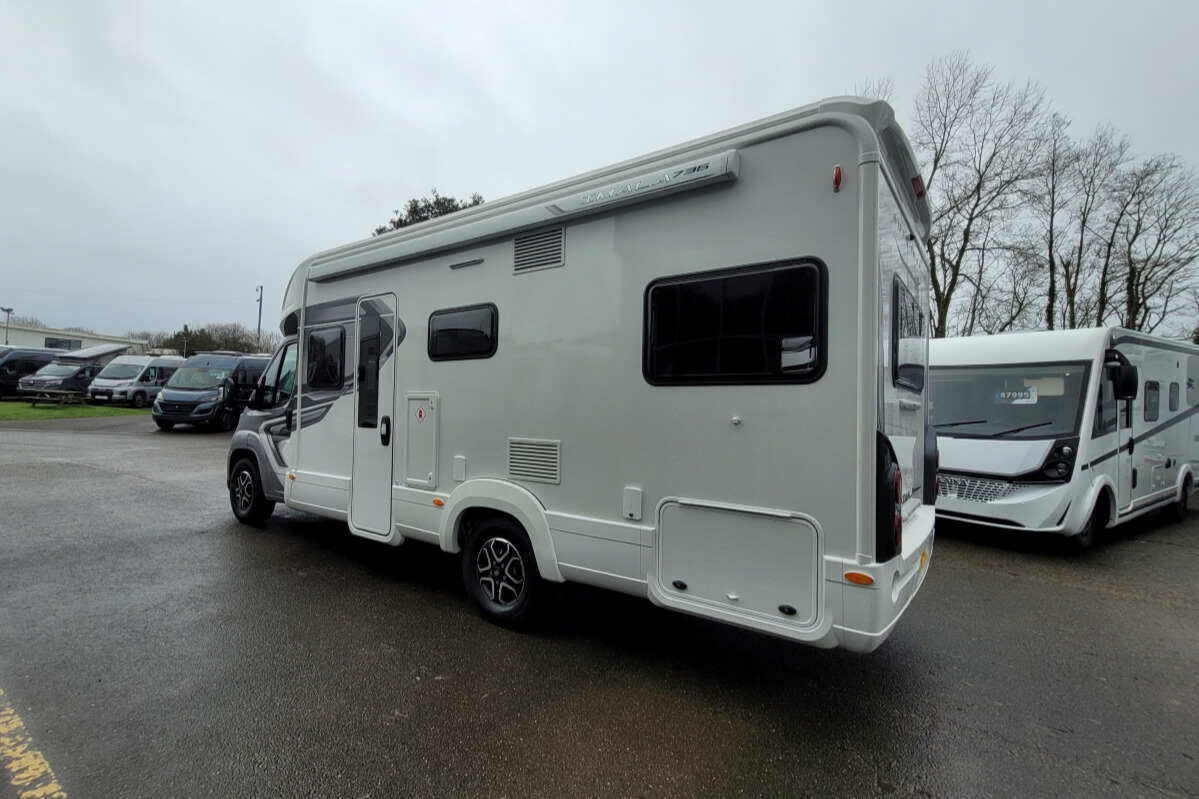 2931126 06 Autotrail Imala736 SMC16154